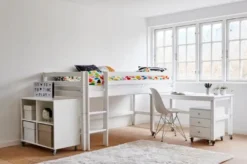 ECO Dream Halvhög säng (delbar) vit, med rumsdelare och skrivbord