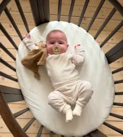 Stokke® Sleepi Mini V3 Spjälsäng - Warm Brown